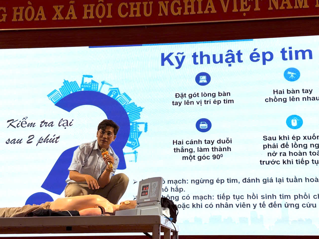 Truyền thông về phòng, chống tai nạn thương tích cho sinh viên